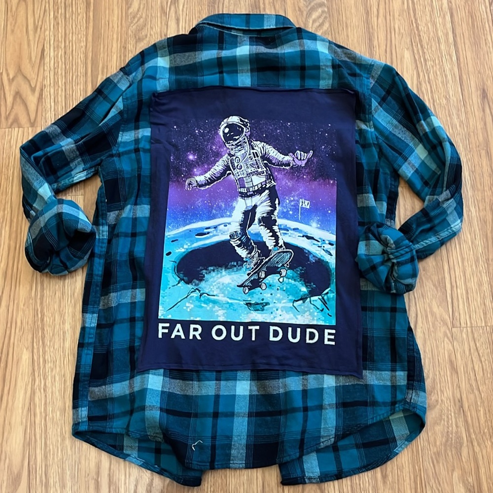 Skateboarder Space Far out Dude Flannel Shirt upcycled unisex XL